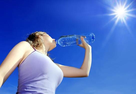健康生活从良好喝水习惯开始